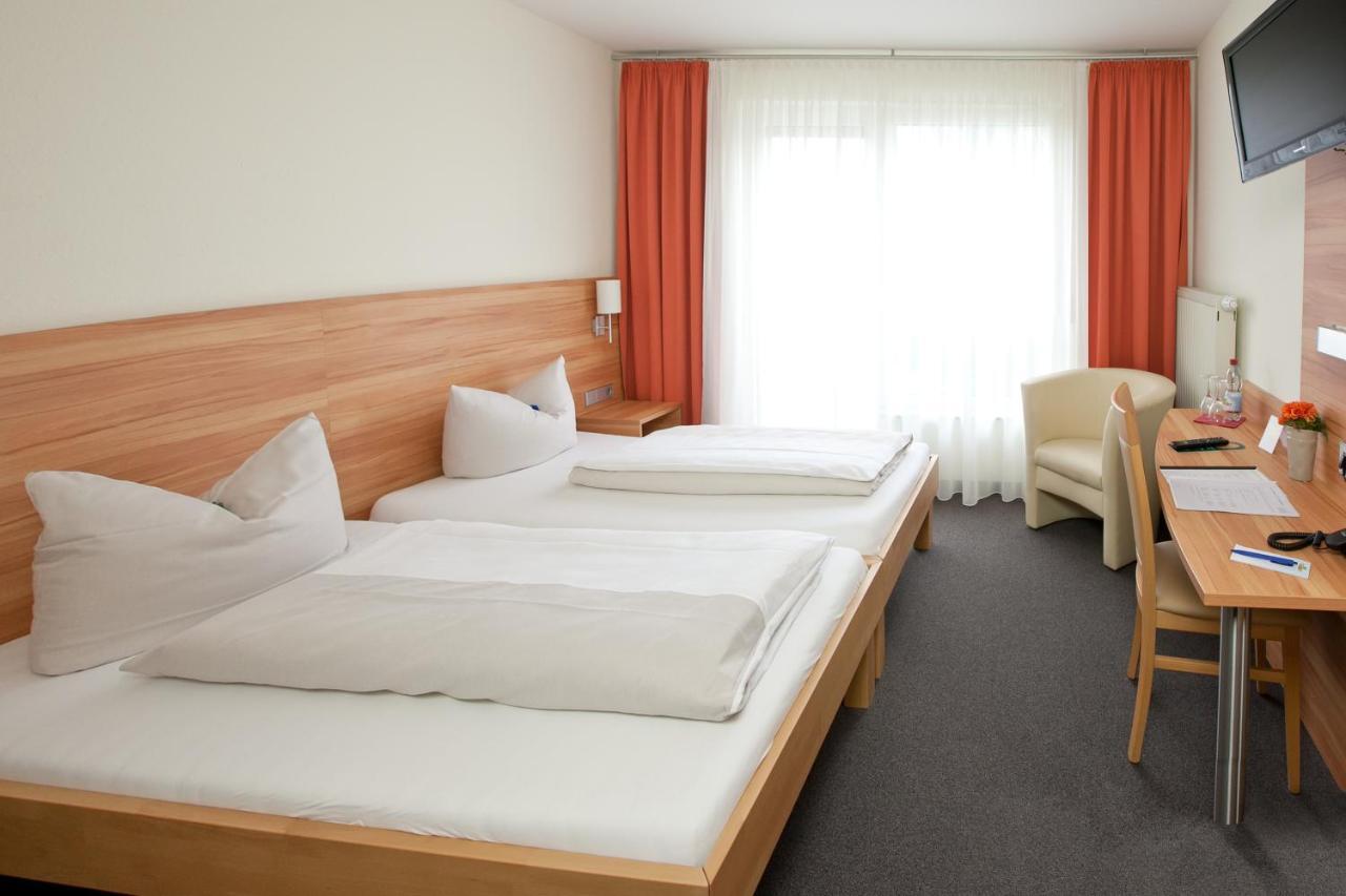 Hotel Weissach Am Neuenbuehl 객실 사진